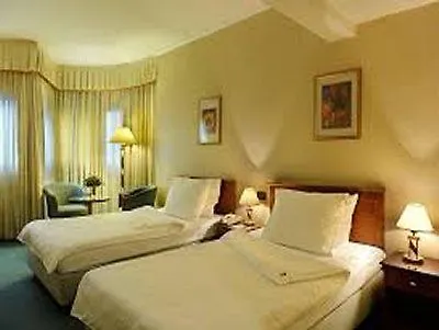 Otel Zagreb 3*