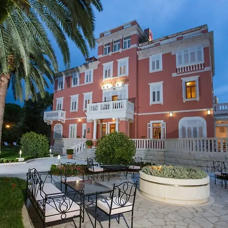 Hotell Zagreb 3*