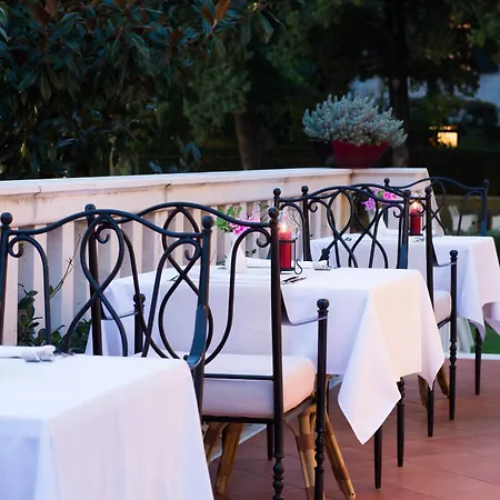 Zagreb Hotel 3*